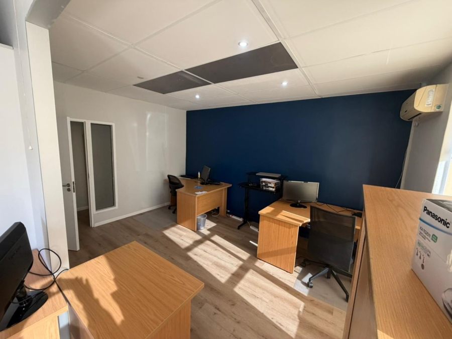 To Let Commercial Property for Rent in Marconi Beam Industria Western Cape